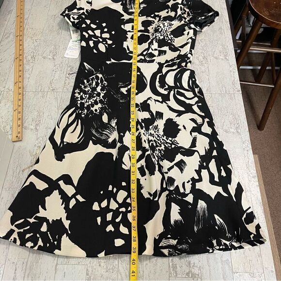 NWT Nine West Black Cream Textured Floral Print Dress size 8 - Picture 10 of 12